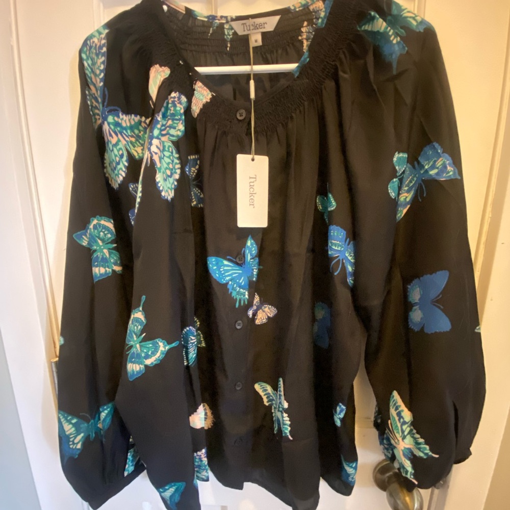 Tucker NYC blouse